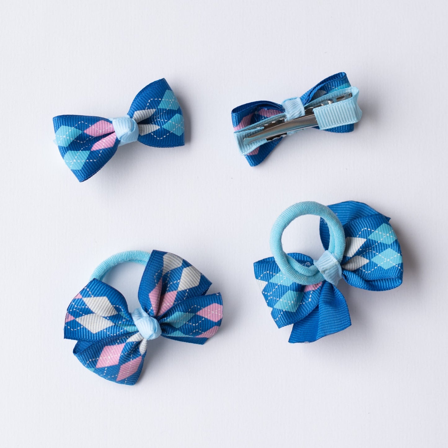 Combo: Checkered small bow on alligators clips and matching small rubberbands - Blue